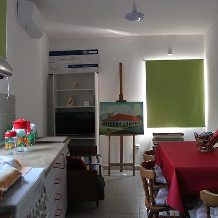 Boulevard Garden House - Free And Save Parking In The Locked Yard ชูปริยา ภายนอก รูปภาพ